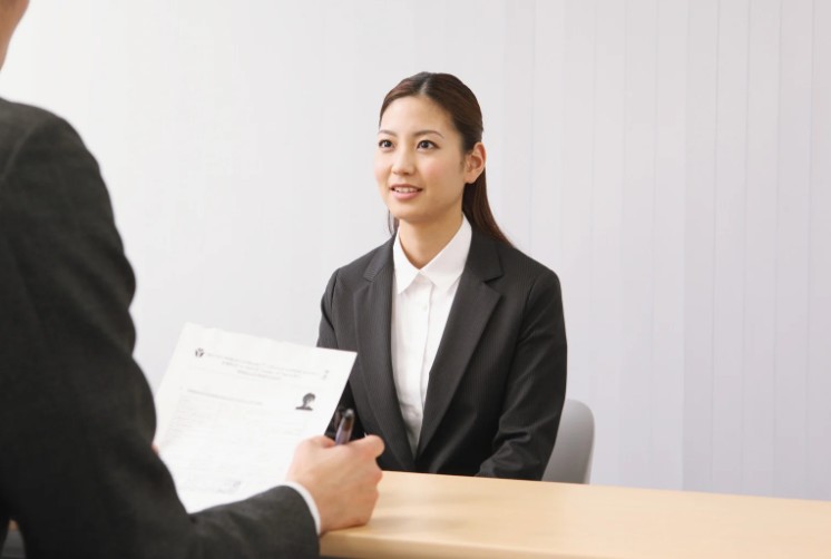 内定通知書と類似書類との違い