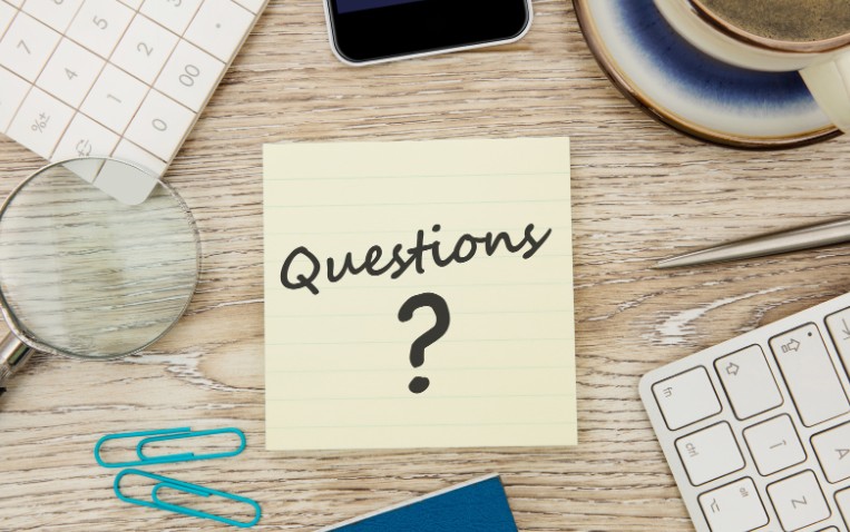 採用サイトの社員インタビューに関するよくある質問（FAQ）